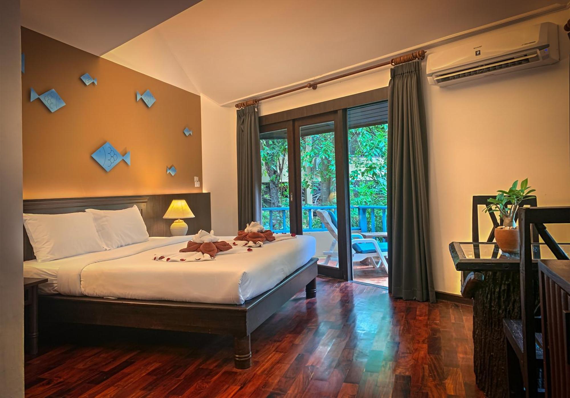 Baan Hin Sai Resort & Spa Чавенг Бийч Стая снимка